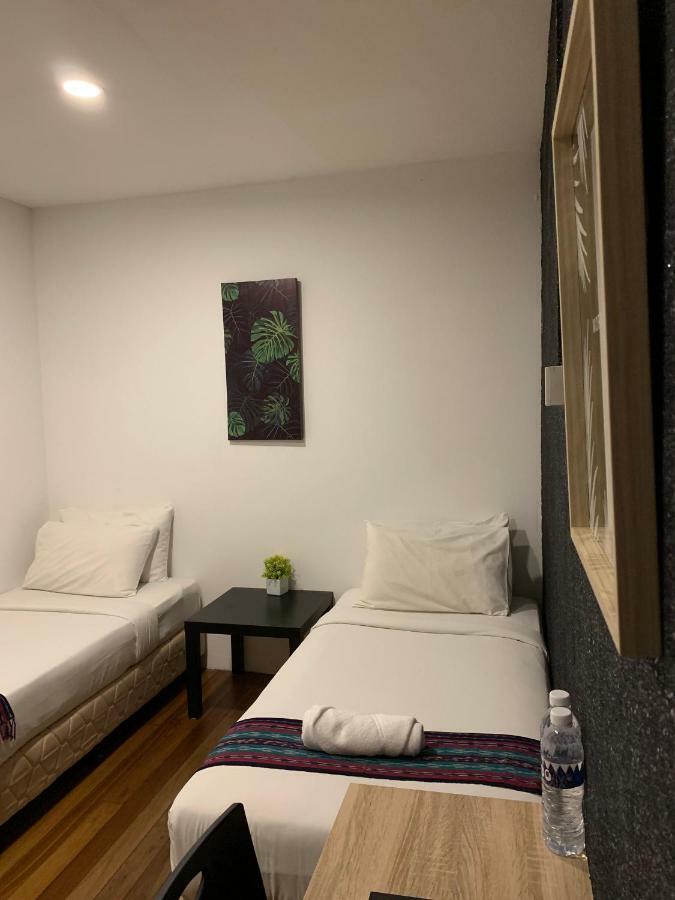 קוצ'ינג My Place Hotel & Lodge מראה חיצוני תמונה