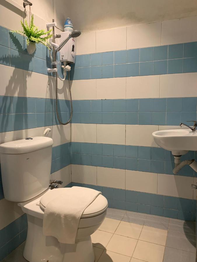 קוצ'ינג My Place Hotel & Lodge מראה חיצוני תמונה